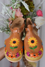 Load image into Gallery viewer, Girasol Huarache
