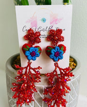 Load image into Gallery viewer, Love  Earring
