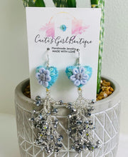 Load image into Gallery viewer, Love  Earring
