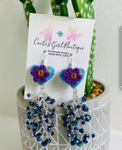 Load image into Gallery viewer, Love  Earring
