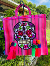 Load image into Gallery viewer, Pom-Pom Calavera Tote
