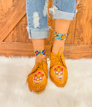 Load image into Gallery viewer, Calavera Loafer&#39;s - Tan
