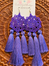 Load image into Gallery viewer, Dream Catcher Earrings

