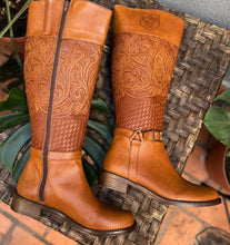 Load image into Gallery viewer, Frida knee Boot
