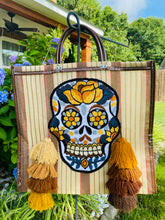 Load image into Gallery viewer, Pom-Pom Calavera Tote
