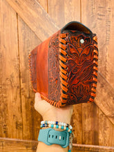 Load image into Gallery viewer, Teresa Crossbody Purse
