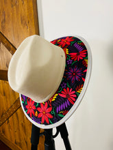 Load image into Gallery viewer, Flower Suede  Hat
