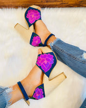 Load image into Gallery viewer, Micaela Block Heels - Purple
