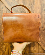 Load image into Gallery viewer, Luisa Crossbody Purse
