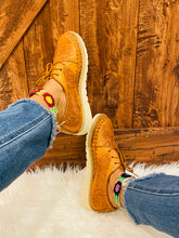 Load image into Gallery viewer, Adelita Loafers - Tan
