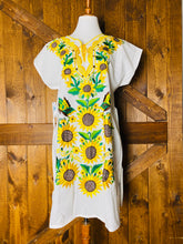 Load image into Gallery viewer, Flor Mexicano Dress
