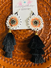Load image into Gallery viewer, Xitle Earrings
