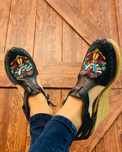 Load image into Gallery viewer, Otomi Platforms - Black
