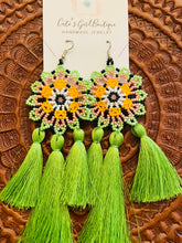 Load image into Gallery viewer, Dream Catcher Earrings
